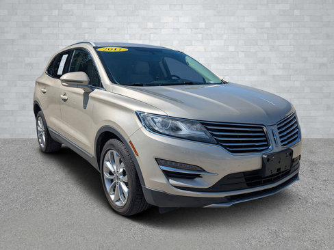 Used 2017 Lincoln MKC Select w/ Select Plus Package image 1