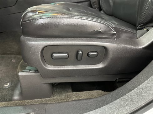 Used 2014 Ford Explorer XLT w/ Equipment Group 202A image 10
