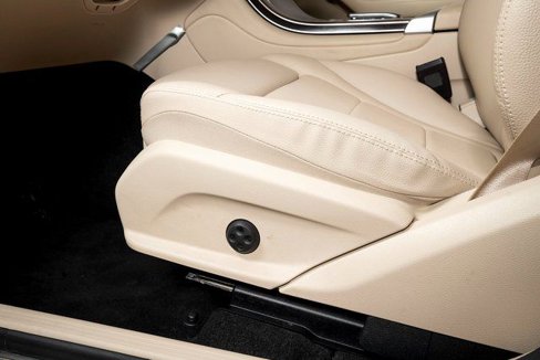 Used 2022 Mercedes-Benz GLC 300 4MATIC w/ Premium Package Lite image 20