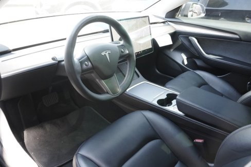 Used 2021 Tesla Model 3 Long Range image 23