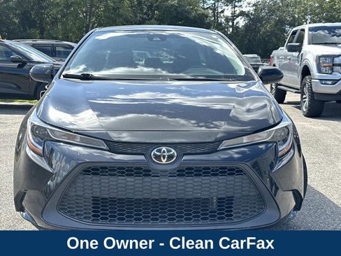 Used 2022 Toyota Corolla LE image 2