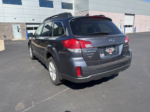 Used 2014 Subaru Outback 2.5i Premium image 4