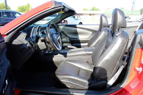 Used 2014 Chevrolet Camaro SS image 9