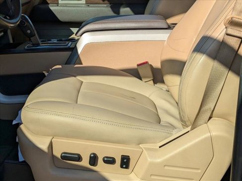 Used 2013 Ford F150 Lariat w/ Luxury Equipment Group image 18