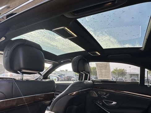 Used 2019 Mercedes-Benz S 560 4MATIC Sedan image 20