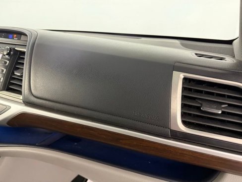 Used 2016 Toyota Highlander Limited image 36