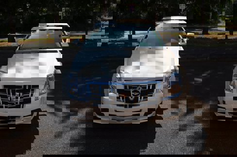 Used 2012 Cadillac CTS Luxury image 2