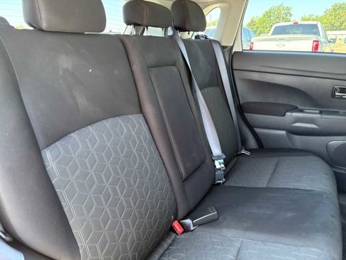 Used 2022 Mitsubishi Outlander Sport Black Edition image 18