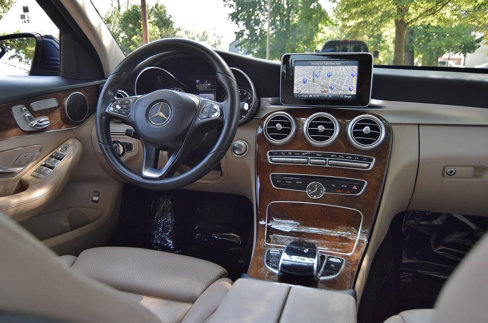 Used 2016 Mercedes-Benz C 300 4MATIC Sedan image 29
