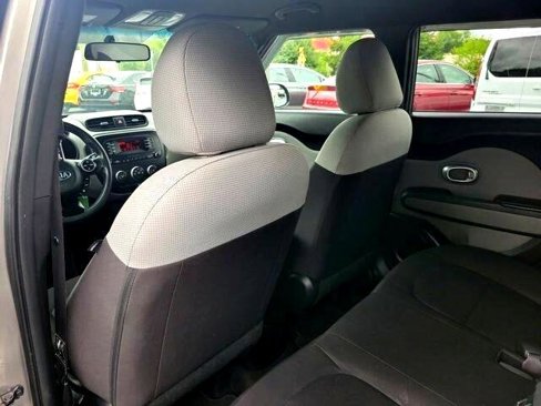 Used 2016 Kia Soul image 8