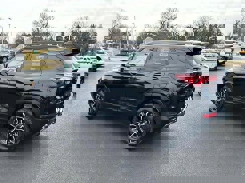 Used 2022 Chevrolet TrailBlazer ACTIV image 2