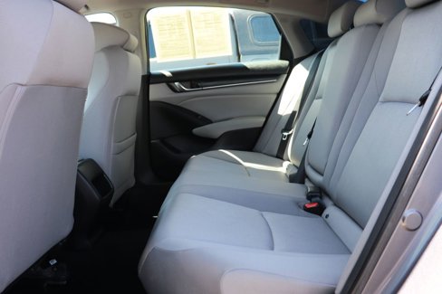Used 2019 Honda Accord Hybrid image 12