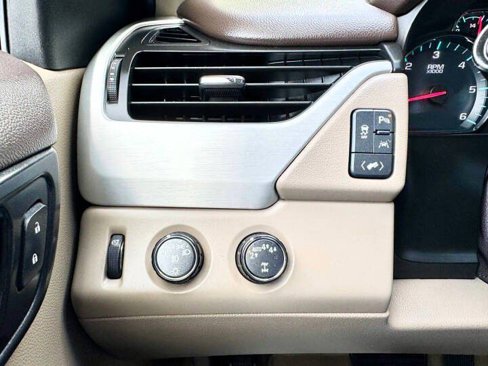 Used 2018 GMC Yukon SLT image 23