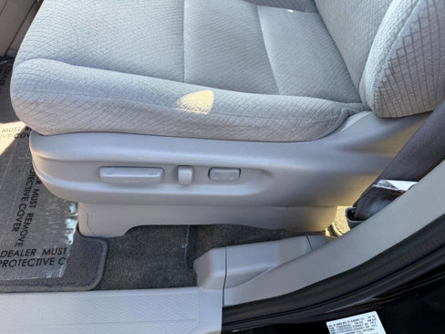 Used 2014 Honda Odyssey EX image 11