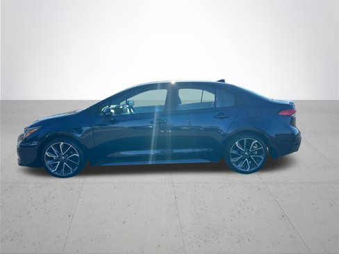 Used 2021 Toyota Corolla SE w/ SE Premium Package image 10