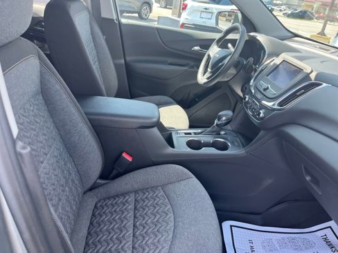 Used 2023 Chevrolet Equinox LT image 31