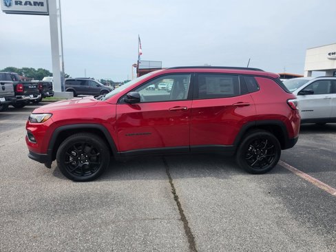New 2025 Jeep Compass Latitude w/ Altitude Special Edition image 2