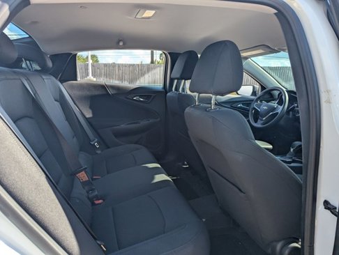 Used 2022 Chevrolet Malibu LS image 16