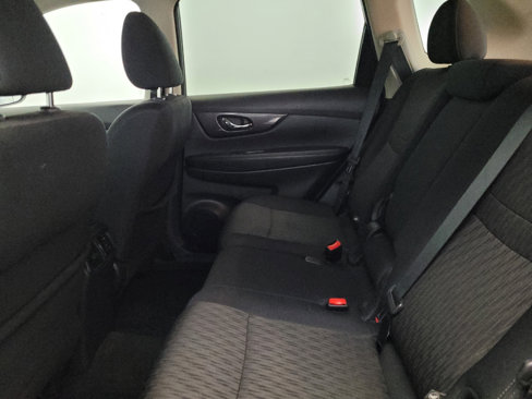 Used 2019 Nissan Rogue SV image 18