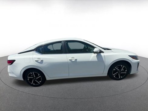 Used 2024 Nissan Sentra SV image 16