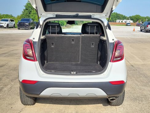 Used 2018 Buick Encore Preferred image 8