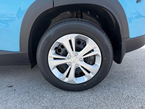 New 2026 Chevrolet Trax LS image 11
