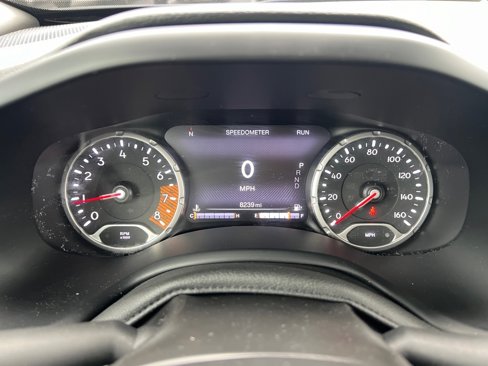 Used 2023 Jeep Renegade Latitude w/ Sun/Sound Group image 14