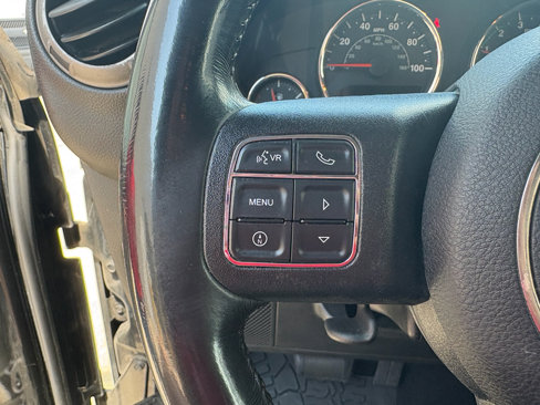 Used 2017 Jeep Wrangler Sport image 13