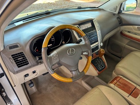 Used 2006 Lexus RX 330 image 10