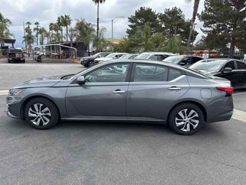 Used 2022 Nissan Altima 2.5 S image 8