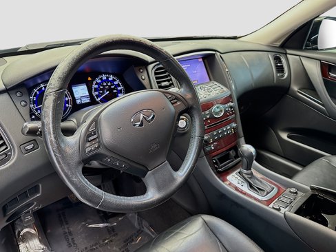 Used 2017 INFINITI QX50 2WD w/ Premium Plus Package image 7