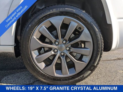 Used 2020 Jeep Cherokee High Altitude image 11