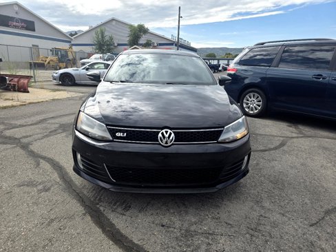 Used 2013 Volkswagen Jetta GLI image 2