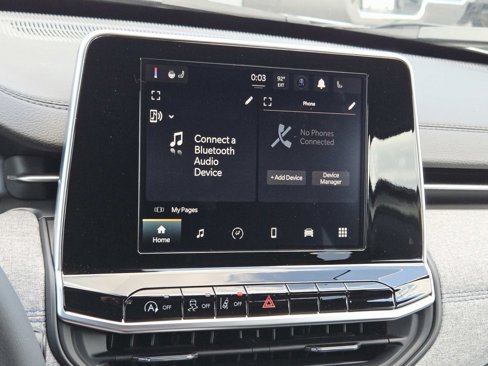 New 2025 Jeep Compass Latitude image 21