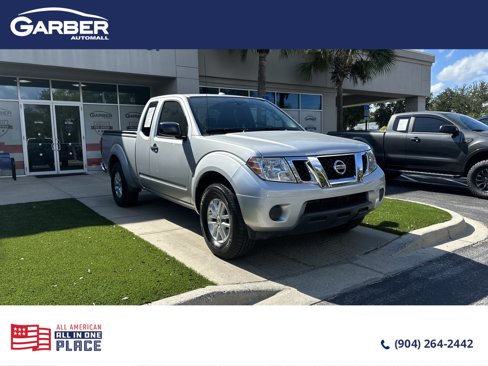 Used 2016 Nissan Frontier SV image 1