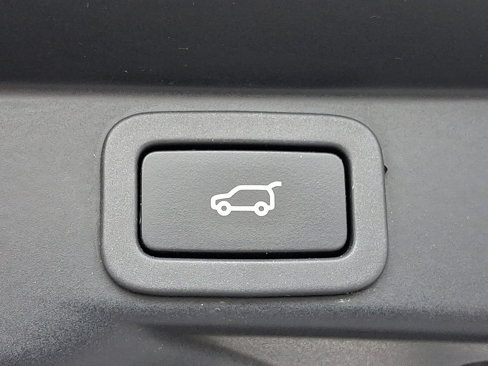 Used 2016 Land Rover Range Rover Sport HSE image 31