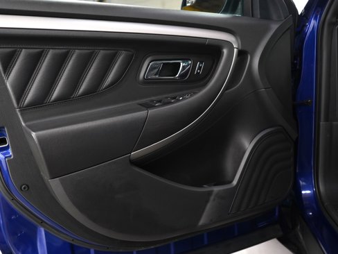 Used 2015 Ford Taurus SEL image 19