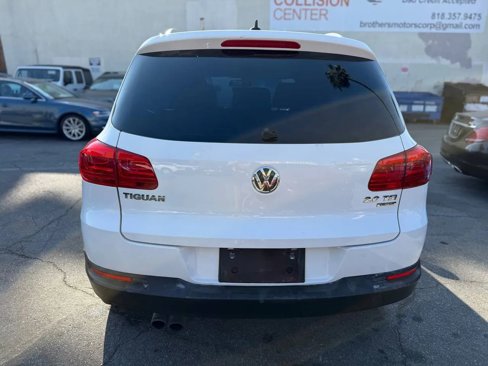Used 2014 Volkswagen Tiguan SE image 10