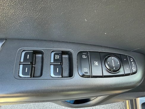 Used 2021 Kia Sportage S image 8