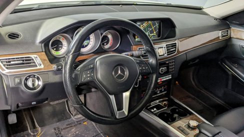 Used 2014 Mercedes-Benz E 350 4MATIC Sedan image 21