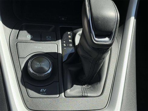 Used 2021 Toyota RAV4 XSE image 7