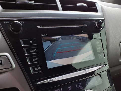 Used 2016 Toyota Prius V Three image 8