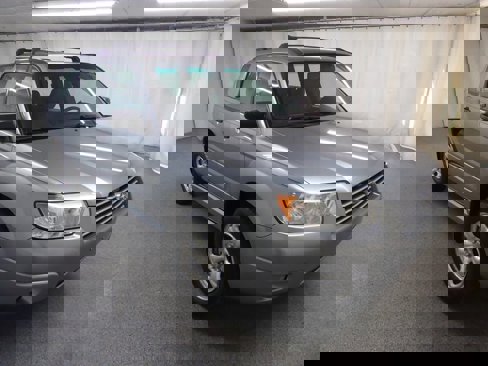 Used 2007 Subaru Forester 2.5X image 1