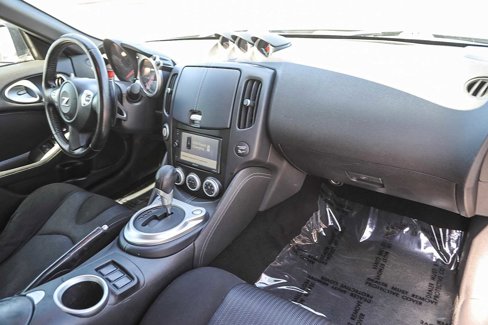Used 2013 Nissan 370Z Coupe image 12