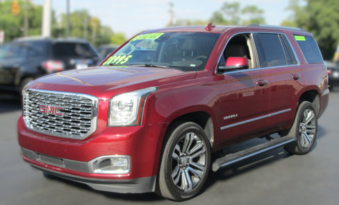 Used 2018 GMC Yukon Denali w/ Denali Ultimate Package image 2
