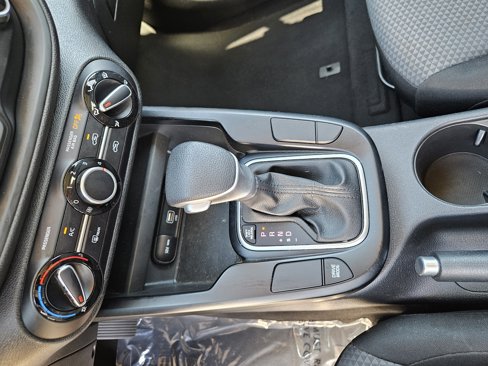 Certified 2021 Kia Soul LX image 25