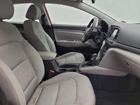 Used 2017 Hyundai Elantra SE image 21