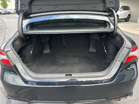 Used 2019 Toyota Camry SE image 20