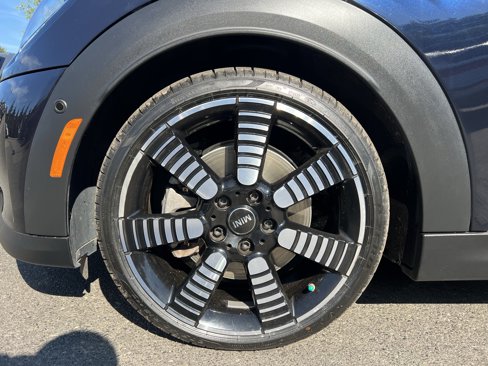 Used 2022 MINI Cooper S w/ Driver Assistance Package image 8
