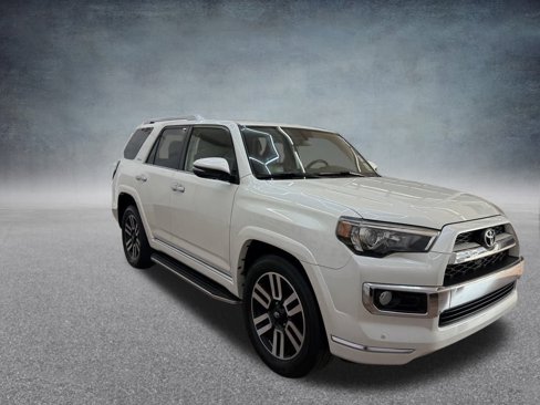 Used 2017 Toyota 4Runner Limited image 8